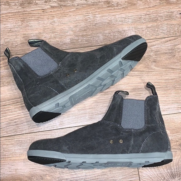 blundstone canvas chelsea boots